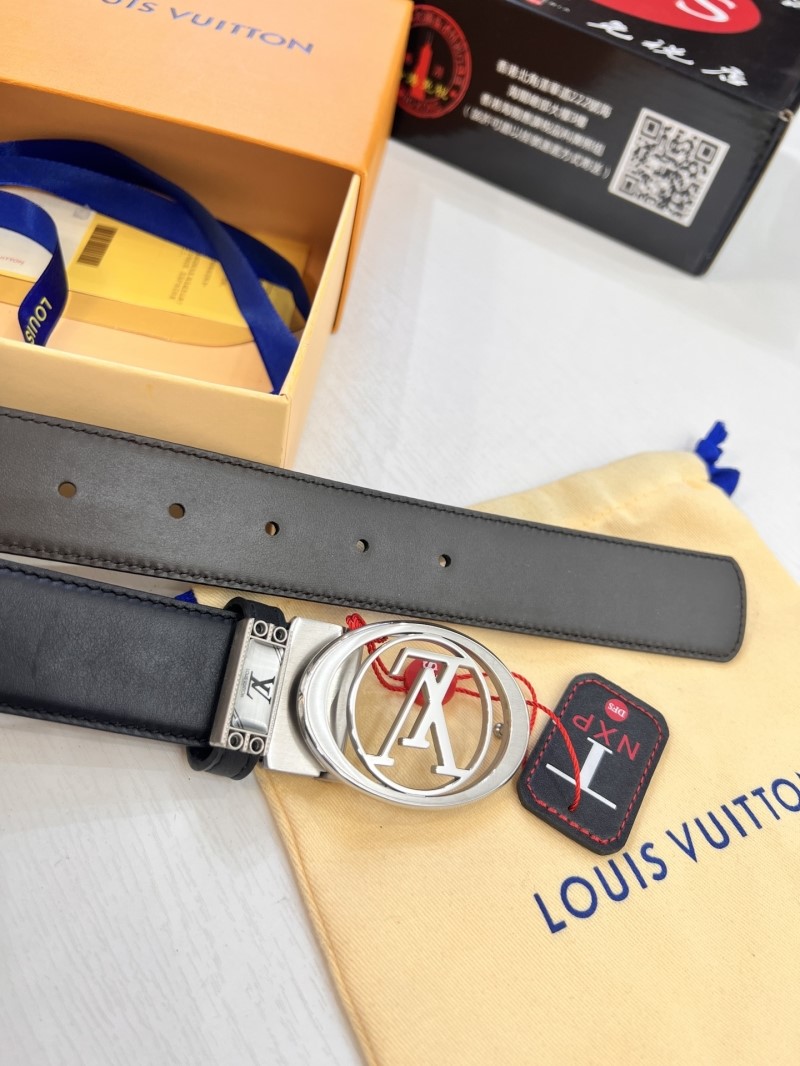 LOUIS VUITTON Belts